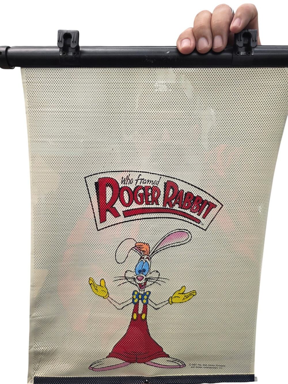 Vintage 1987 Roger Rabbit Auto Sun Shade Roll Up Window Screen Disney Touchstone